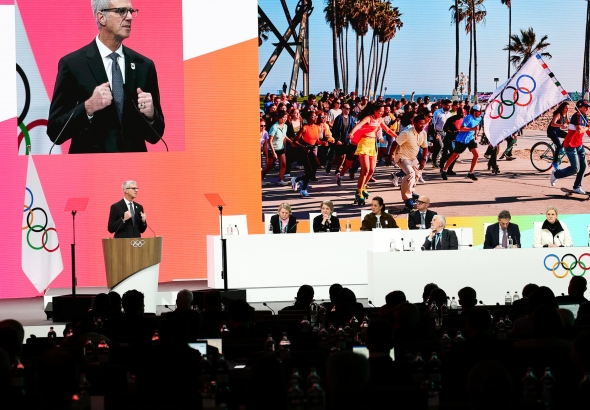 21nat-la-olympics-qptk-mediumSquareAt3X