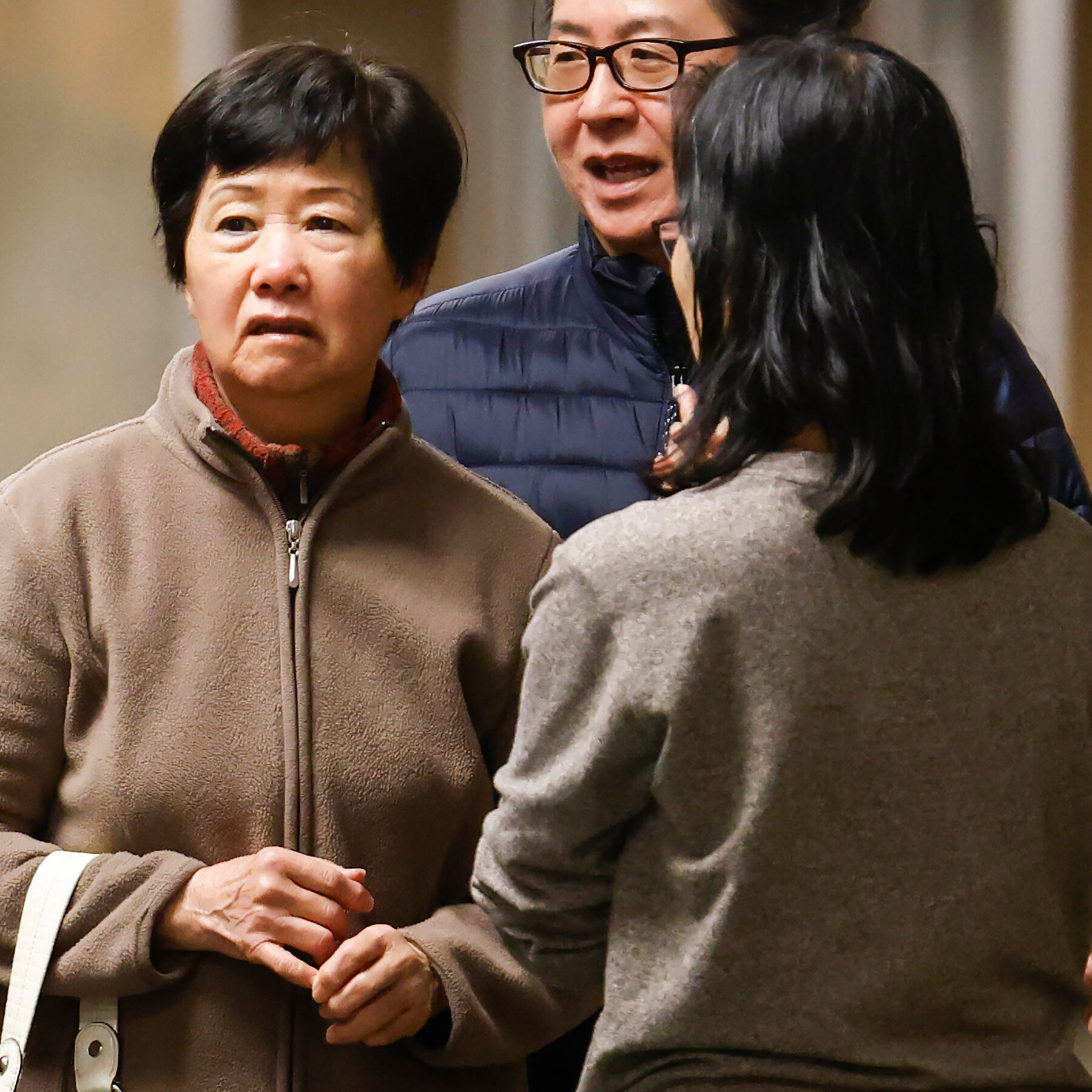 Seorang pengemudi lansia menerima vonis probasi setelah insiden fatal yang menewaskan satu keluarga di San Francisco.