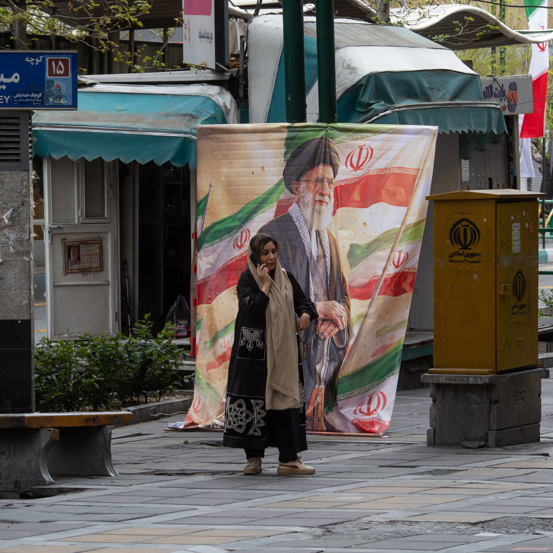 Presiden Donald Trump saat memberikan pernyataan terkait hubungan internasional di Gedung Putih, Washington D.C.
