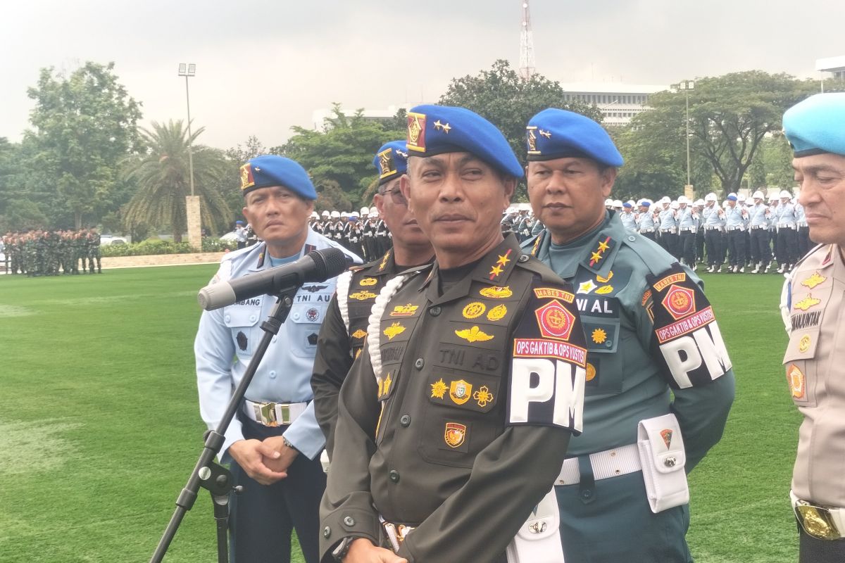 Tim Pusat Polisi Militer (Puspom) TNI saat melakukan penanganan kasus. Empat anggota militer ditahan atas dugaan keterlibatan penyiraman air keras terhadap Wakil Koordinator KontraS Andrie Yunus.