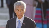 Menteri Senior Lee Hsien Loong membahas risiko ekonomi global di tengah ketegangan geopolitik.
