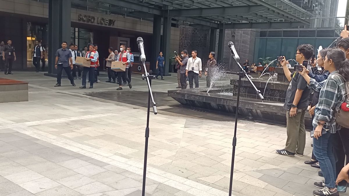 Gedung Otoritas Jasa Keuangan (OJK) di Jakarta, pusat regulasi pasar modal Indonesia.