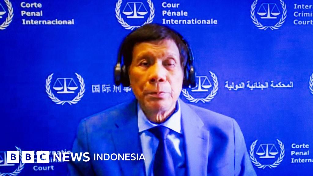 Mantan Presiden Filipina Rodrigo Duterte saat masih menjabat. Ia kini menghadapi dakwaan kejahatan terhadap kemanusiaan dari Mahkamah Pidana Internasional (ICC).