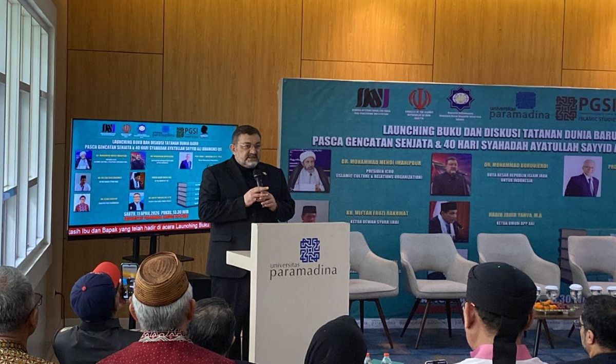 Perdana Menteri Pakistan Shehbaz Sharif (kanan) dalam sebuah pertemuan diplomatik. Pakistan ditunjuk Iran sebagai juru damai dalam konflik dengan Amerika Serikat.