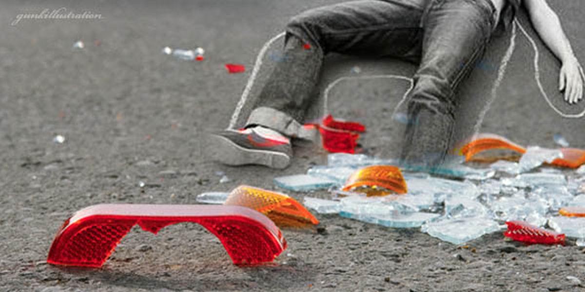 Petugas kepolisian melakukan olah tempat kejadian perkara (TKP) pasca-kecelakaan truk menabrak sepeda motor di Jalan Utan Jati, Kalideres, Jakarta Barat, Jumat (3/4/2026) yang mengakibatkan satu korban jiwa.