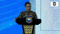 Menteri Dalam Negeri memberikan pernyataan di hadapan awak media terkait kinerja kepala daerah di Indonesia.