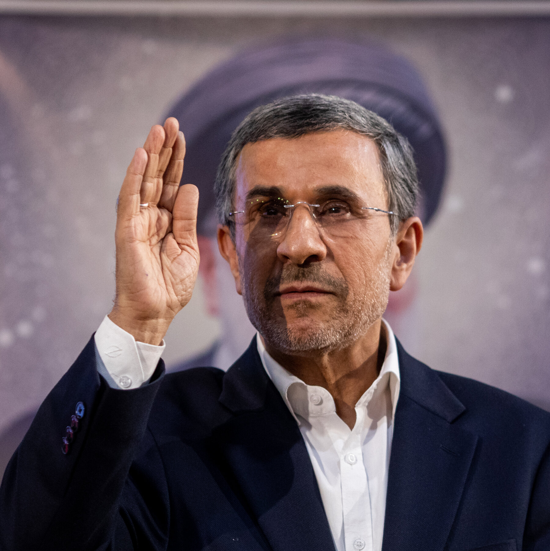 Mahmoud Ahmadinejad, mantan Presiden Iran, yang disebut-sebut menjadi target operasi Israel dalam dugaan rencana perubahan rezim. (Ilustrasi)