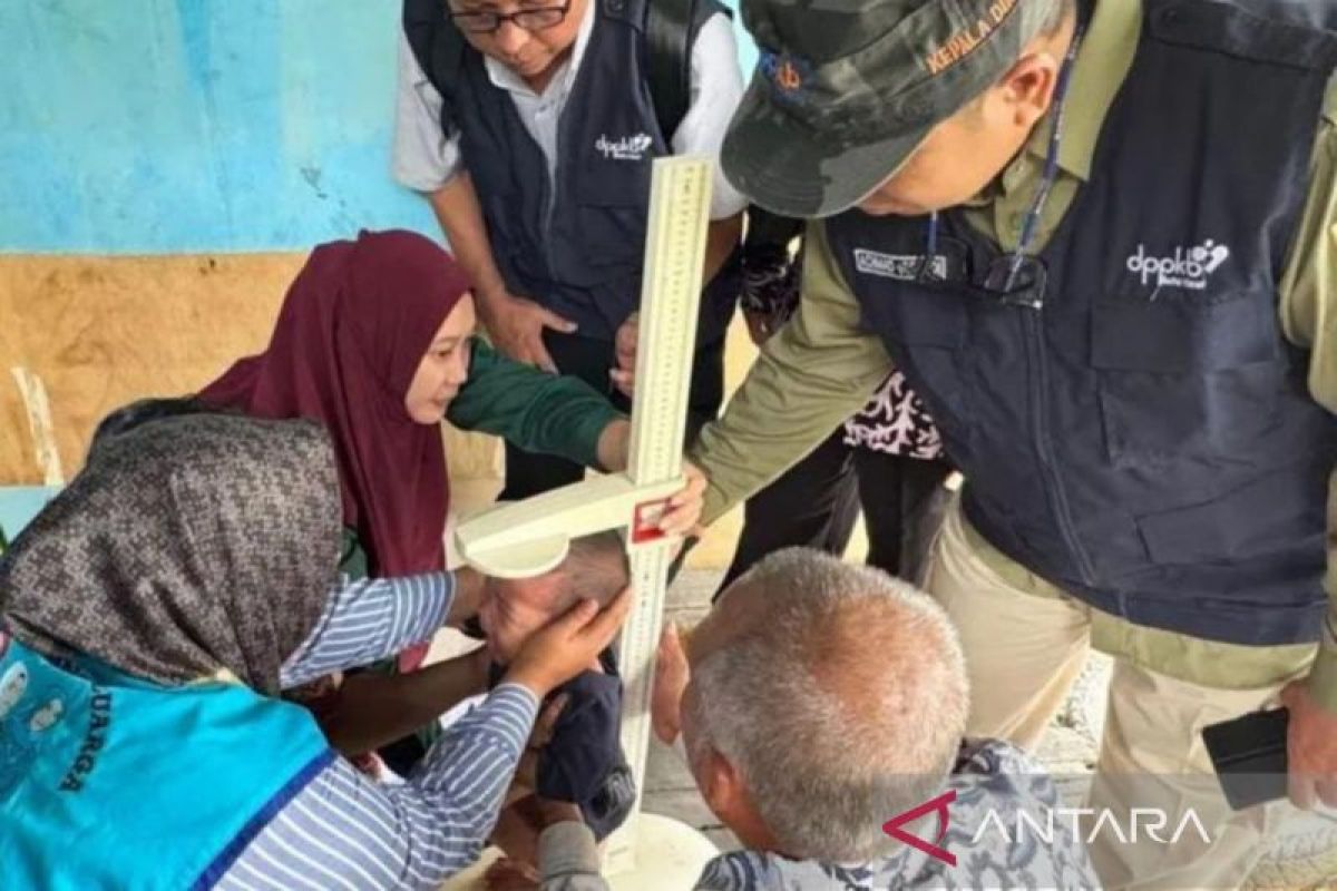 Remaja di Kutai Timur berpartisipasi aktif dalam Aksi Bergizi, salah satu upaya pemerintah daerah dalam mencegah kasus stunting melalui edukasi dan kolaborasi lintas sektor.