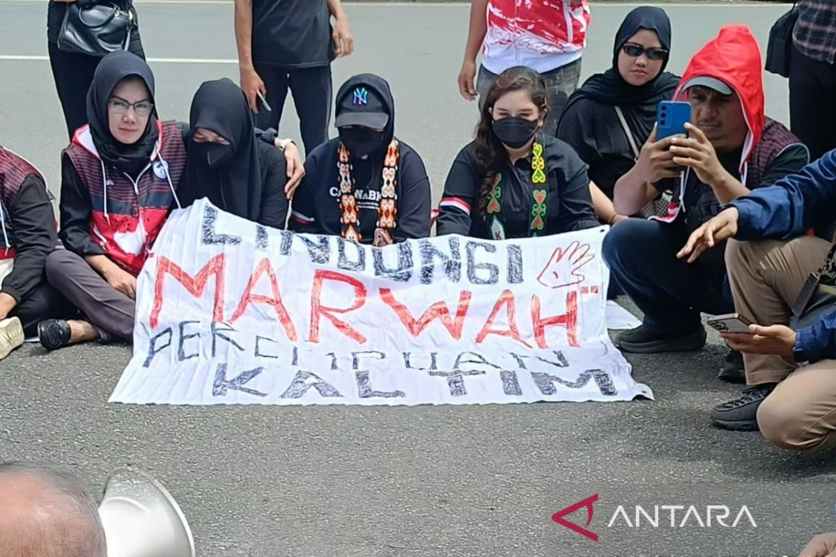 Pemerintah Provinsi Kalimantan Timur terus memperkuat mitigasi perundungan siber guna melindungi perempuan di ruang digital dari berbagai ancaman daring.