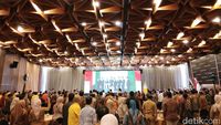 Para pemangku kepentingan berdiskusi intensif dalam Sarasehan Nasional MPR RI di Palembang, membahas strategi pemanfaatan obligasi daerah untuk percepatan pembangunan.