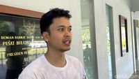 Anthony Sinisuka Ginting, pebulutangkis tunggal putra Indonesia, saat diwawancarai tentang rencana pensiun.
