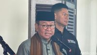Gubernur DKI Jakarta Pramono Anung saat memberikan pernyataan penting terkait kebijakan pendidikan di ibu kota. (Foto: Humas Pemprov DKI Jakarta)