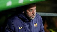 Hansi Flick, pelatih berkebangsaan Jerman, saat ini menimbang opsi karir selanjutnya di tengah ketertarikan klub-klub top Eropa. Sikapnya terhadap Barcelona menjadi sorotan.
