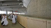 Gambaran renovasi area Jamarat di Mina, Arab Saudi, dengan penambahan ratusan eskalator untuk kelancaran ibadah Haji.