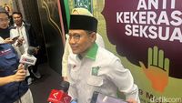 Seorang perwakilan dari Partai Kebangkitan Bangsa (PKB) menyampaikan desakan serius kepada pemerintah terkait upaya pembebasan jurnalis Indonesia yang ditangkap di Gaza. Keselamatan insan pers di zona konflik adalah prioritas kemanusiaan dan diplomasi.