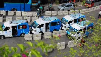 Suasana di dalam angkutan umum Jaklingko, ilustrasi tempat kejadian perkara penamparan seorang penumpang.