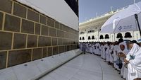 suasana-masjidil-haram-jelang-puncak-haji-1779511819305_169