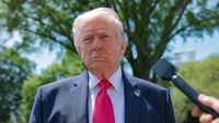Mantan Presiden Amerika Serikat Donald Trump saat memberikan pernyataan publik. Klaimnya mengenai gencatan senjata Rusia-Ukraina masih menunggu konfirmasi dari pihak yang berkonflik.