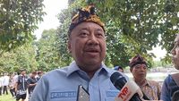 Anggota Komisi X DPR RI saat rapat kerja, menegaskan pentingnya pembentukan tim khusus untuk mengusut tuntas kasus child grooming di lingkungan sekolah.