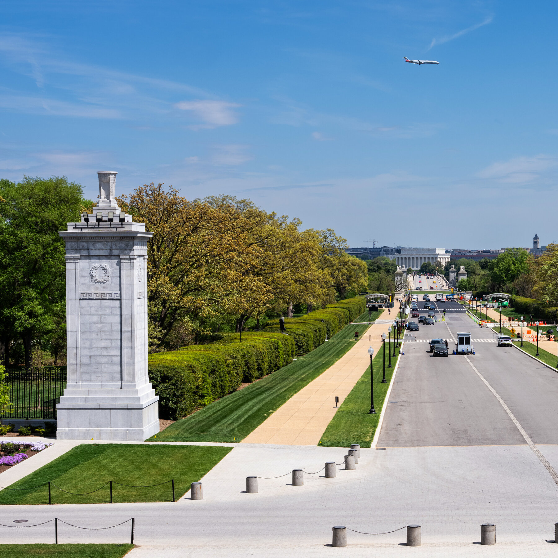 07DC-trump-arch-pjgk-mediumSquareAt3X