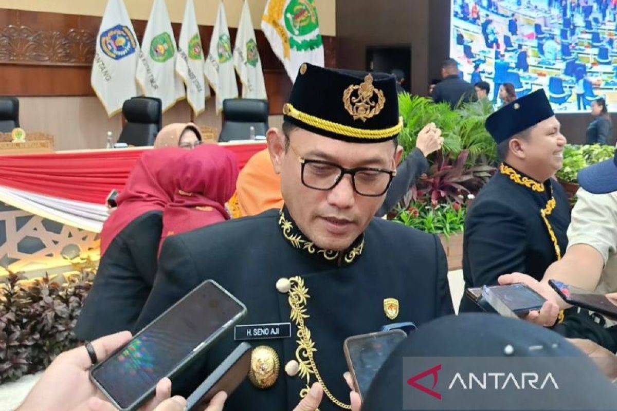 Wakil Gubernur Kalimantan Timur, Seno Aji, menekankan pentingnya perbaikan fasilitas olahraga demi mendongkrak prestasi atlet di Pekan Olahraga Nasional.