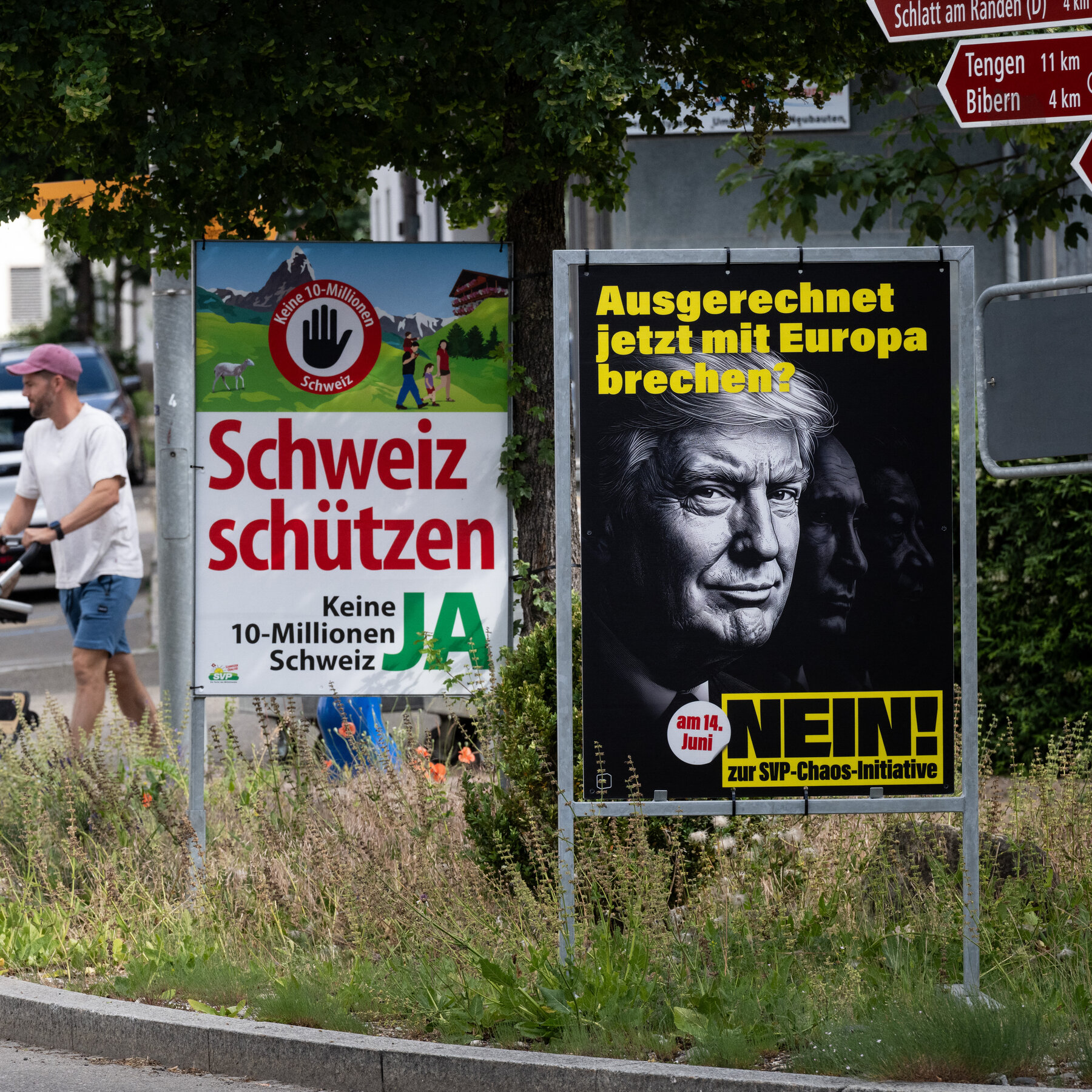 Warga Swiss akan menentukan nasib populasi dan arah ekonomi negaranya melalui referendum krusial.
