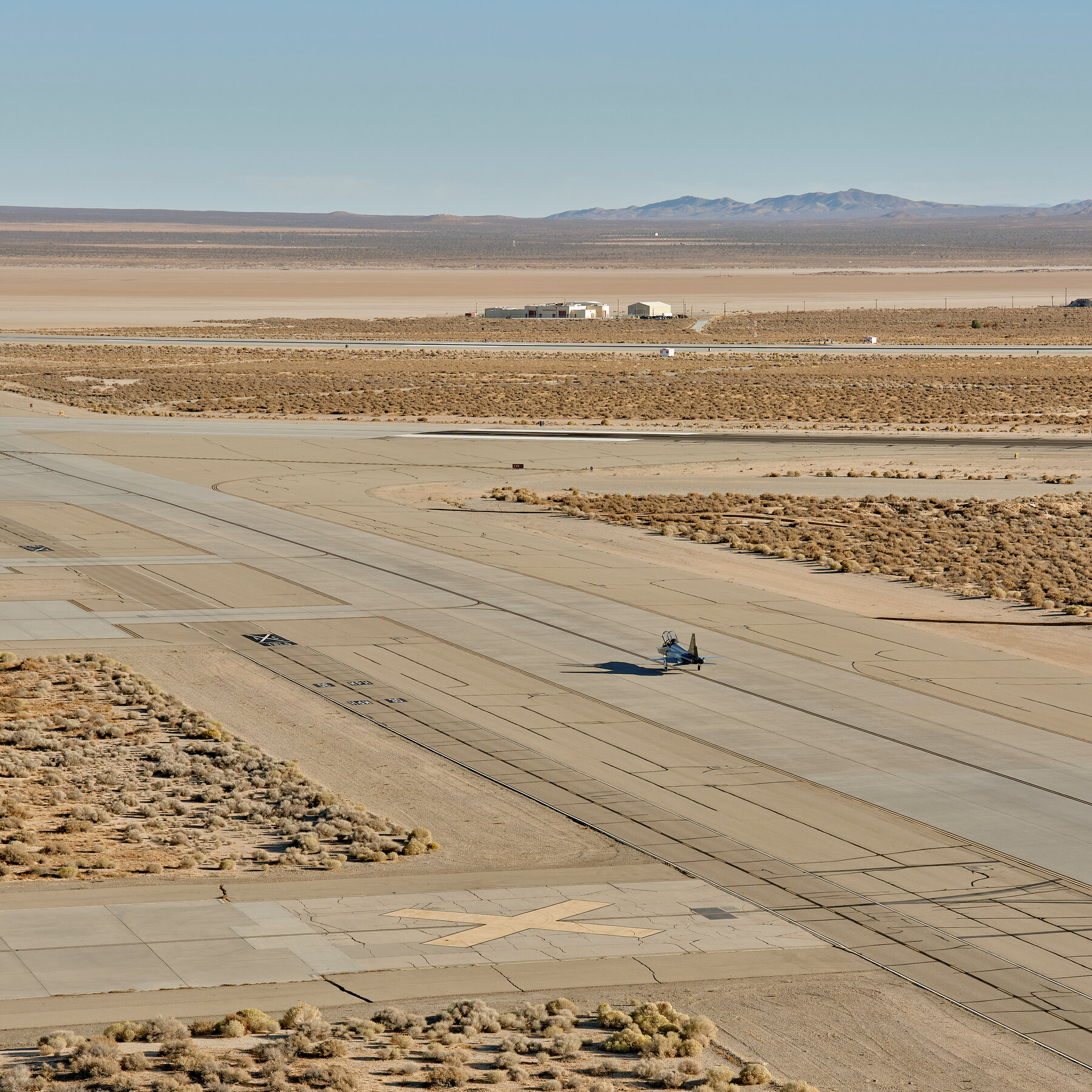 15nat-b52-crash-htfw-mediumSquareAt3X