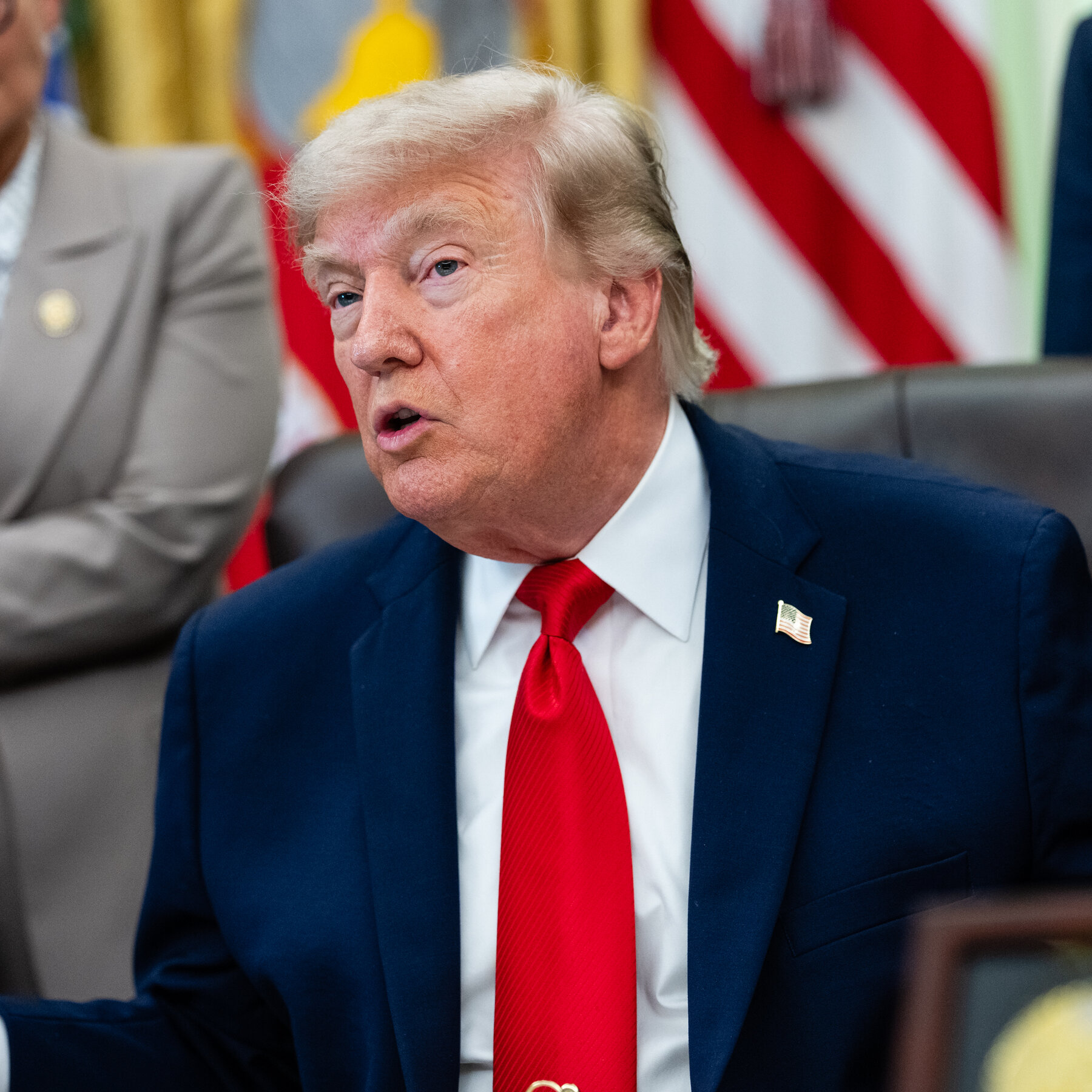 Presiden AS Donald Trump saat berbicara mengenai situasi di Timur Tengah dan potensi kesepakatan dengan Iran.