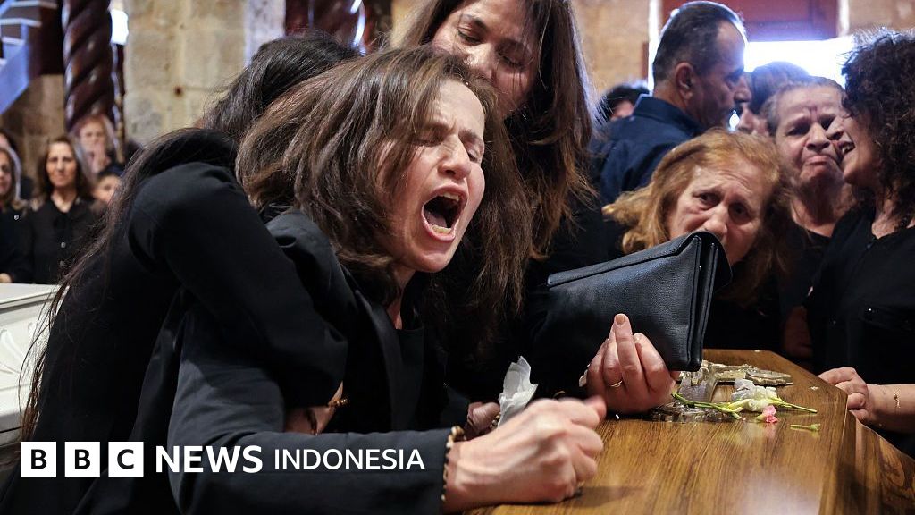 Perwakilan Amerika Serikat (AS) memimpin negosiasi antara delegasi Israel dan Lebanon, yang bertujuan untuk memperbarui gencatan senjata dan mengurangi ketegangan di perbatasan.
