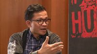 Direktur Eksekutif Amnesty International Indonesia, Usman Hamid, saat menyampaikan pandangan kritisnya terhadap isu-isu hukum dan HAM di Indonesia.