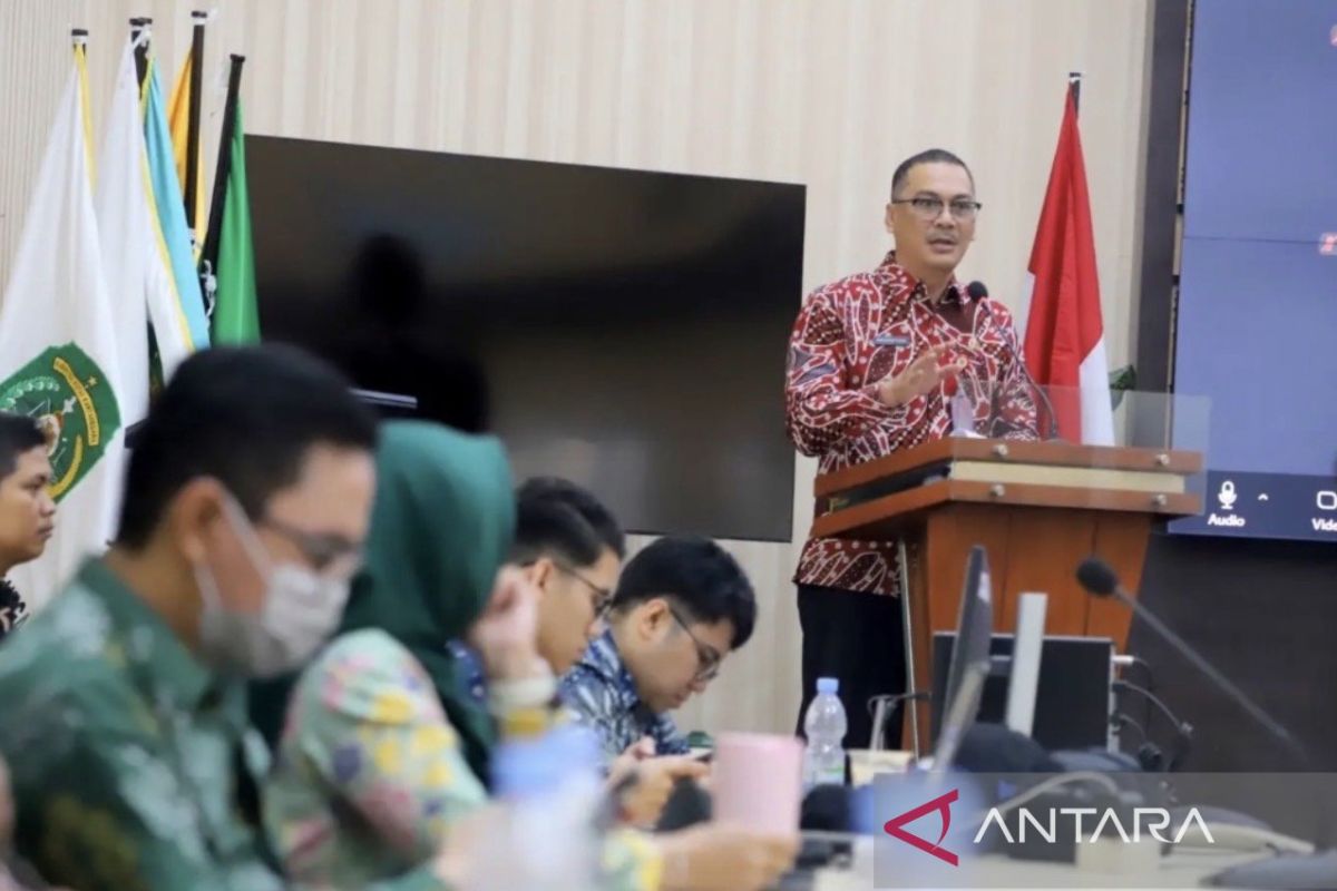 Kepala Dinas Komunikasi dan Informatika (Diskominfo) Provinsi Kalimantan Timur, Muhammad Faisal, mendorong Komunitas Informasi Masyarakat (KIM) untuk aktif menjadi penyeimbang informasi yang akurat dan kredibel di tengah maraknya disinformasi.