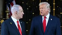 Presiden AS Donald Trump saat menyampaikan pernyataan di Gedung Putih, Washington D.C., Minggu (14/6), terkait perkembangan diplomatik AS-Iran dan respons para pemimpin dunia.