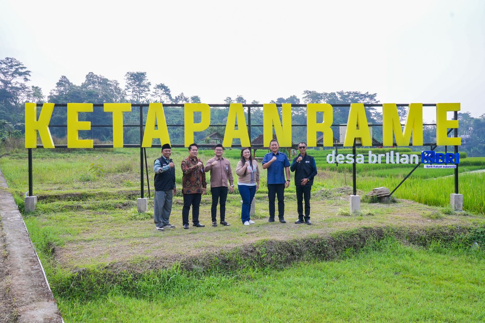 Suasana Desa Ketapanrame, Mojokerto, yang kini menjadi percontohan pemberdayaan ekonomi lokal berkat inovasi warga dan dukungan program Desa BRILiaN.