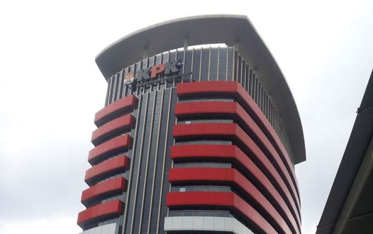Deputi Penindakan dan Eksekusi KPK, Asep Guntur Rahayu, memberikan keterangan pers di Gedung Merah Putih Komisi Pemberantasan Korupsi (KPK), Jakarta.