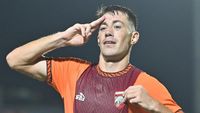 Mariano Peralta, Pemain Terbaik Super League 2025/26, resmi meninggalkan Borneo FC di tengah rumor kencang kepindahan menuju Persija Jakarta.