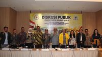 Ketua Fraksi Golkar MPR, Melchias Mekeng, saat menyampaikan pandangannya mengenai pentingnya kepastian hukum dalam instrumen obligasi daerah guna menarik investor.