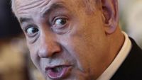 Perdana Menteri Benjamin Netanyahu berbicara dalam konferensi pers di Jerusalem, menghadapi tekanan politik dan gelombang ketidakpuasan publik yang kian meningkat.