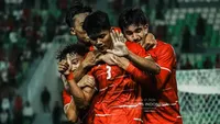 Skuad Timnas Indonesia U-19 saat sesi latihan menjelang pertandingan penting di Piala AFF U-19 2024.