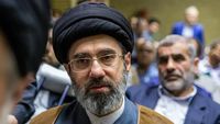 Mojtaba Khamenei, figur berpengaruh dalam lingkaran kepemimpinan Iran, menyampaikan tuduhan serius terhadap Amerika Serikat dan Israel terkait upaya menabur perpecahan di dalam negeri Iran.