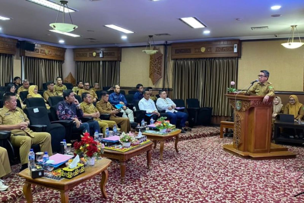 Koordinasi lintas sektor menjadi kunci utama Pemerintah Kabupaten Kutai Timur dalam menjaga stabilitas harga pangan di tengah ancaman kemarau panjang.
