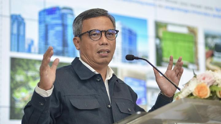 Bank BTN terus memperkuat transformasi bisnisnya melalui kolaborasi strategis dengan Danantara, fokus pada sinergi lintas sektor dan efisiensi operasional.