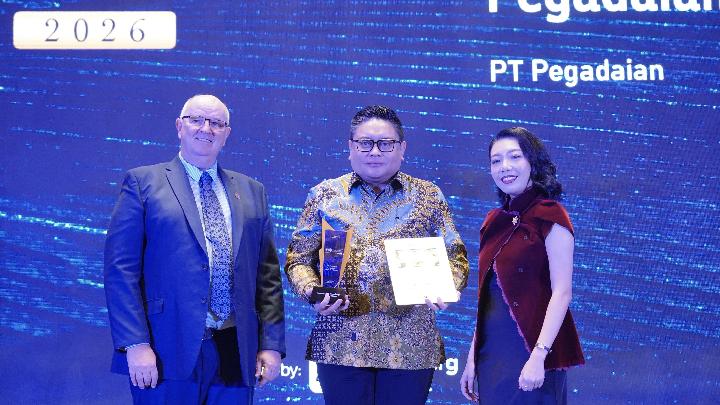 Pegadaian menerima penghargaan Top Company in Bullion Bank Industry 2026 sebagai bukti nyata kepemimpinan dalam inovasi keuangan berbasis emas.