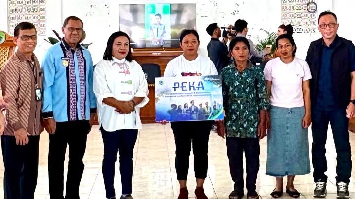 Peserta Program PEKA BPJS Ketenagakerjaan mengikuti pelatihan kewirausahaan di UPTD BLK Manggarai Barat, mempersiapkan kemandirian ekonomi bagi ahli waris pekerja.