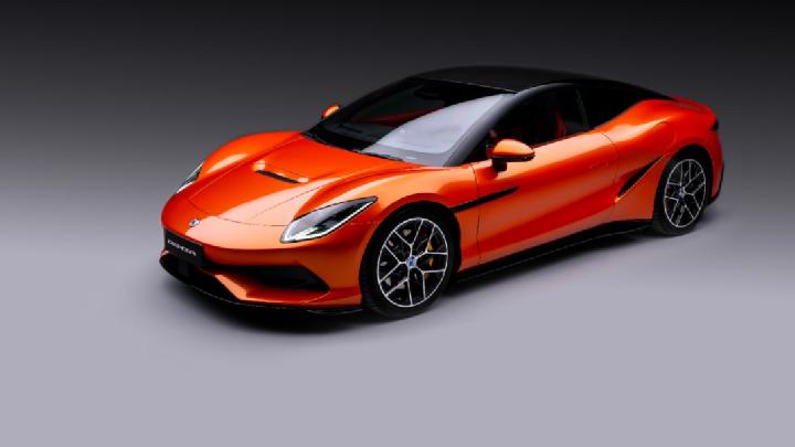 Supercar listrik Denza Z Coupe hadir sebagai simbol performa, desain futuristik, dan teknologi elektrifikasi premium terbaru dari merek premium BYD.