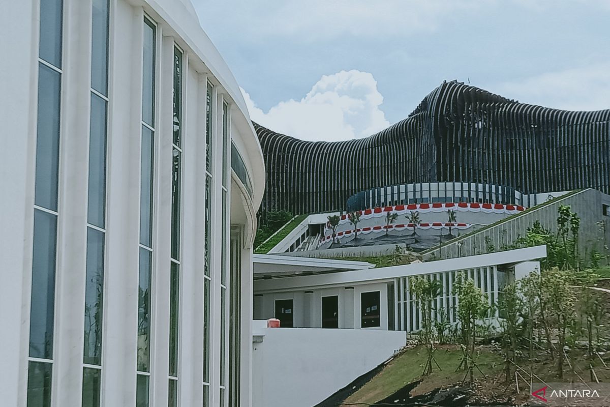 Pemandangan udara lokasi pembangunan Ibu Kota Nusantara (IKN) di Kalimantan Timur. Pembangunan tahap kedua IKN diharapkan menjadi pendorong signifikan pertumbuhan ekonomi regional.