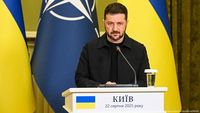 di-tengah-perang-zelensky-diterpa-skandal-korupsi-1763100870225_169
