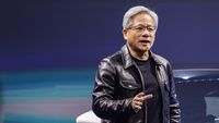 Jensen Huang, CEO Nvidia, dikenal dengan gaya khas jaket kulitnya yang kini telah menjadi ikon. Jaket serupa berhasil dilelang di Sotheby's untuk tujuan filantropi.