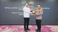 Jaksa Agung ST Burhanuddin menegaskan kembali komitmen sinergi antara Kejaksaan Agung dan Kepolisian Republik Indonesia.