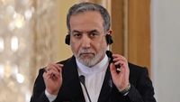 Ketegangan memuncak di Teluk Persia setelah Iran mengancam balasan 'dahsyat' jika infrastrukturnya diserang oleh AS, menegaskan perubahan situasi di Selat Hormuz.