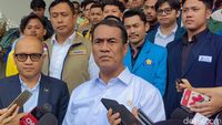 Menteri Pertanian Andi Amran Sulaiman saat menyampaikan klarifikasi terkait isu lahan di Papua.